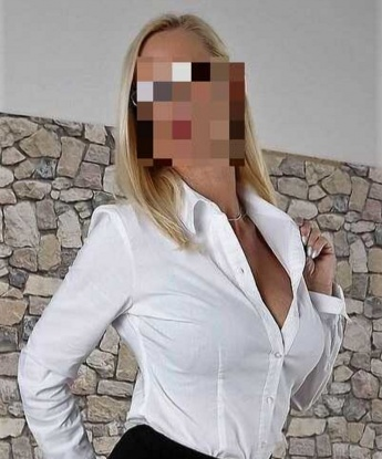 Камилла, 48 лет